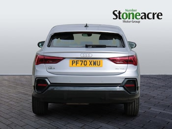 Used Audi Q3 2021 for sale - 75601182: Photo