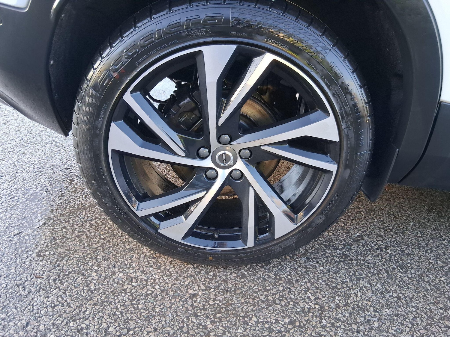 Used Volvo XC40 2020 for sale - 77254555: Photo 10