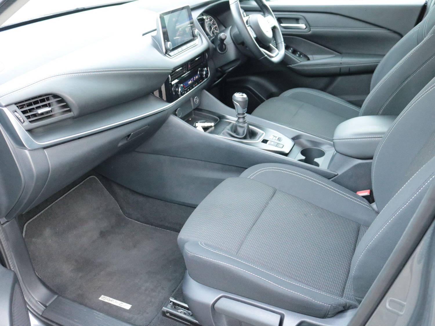 Used Nissan Qashqai for sale - 77538378: Photo 15