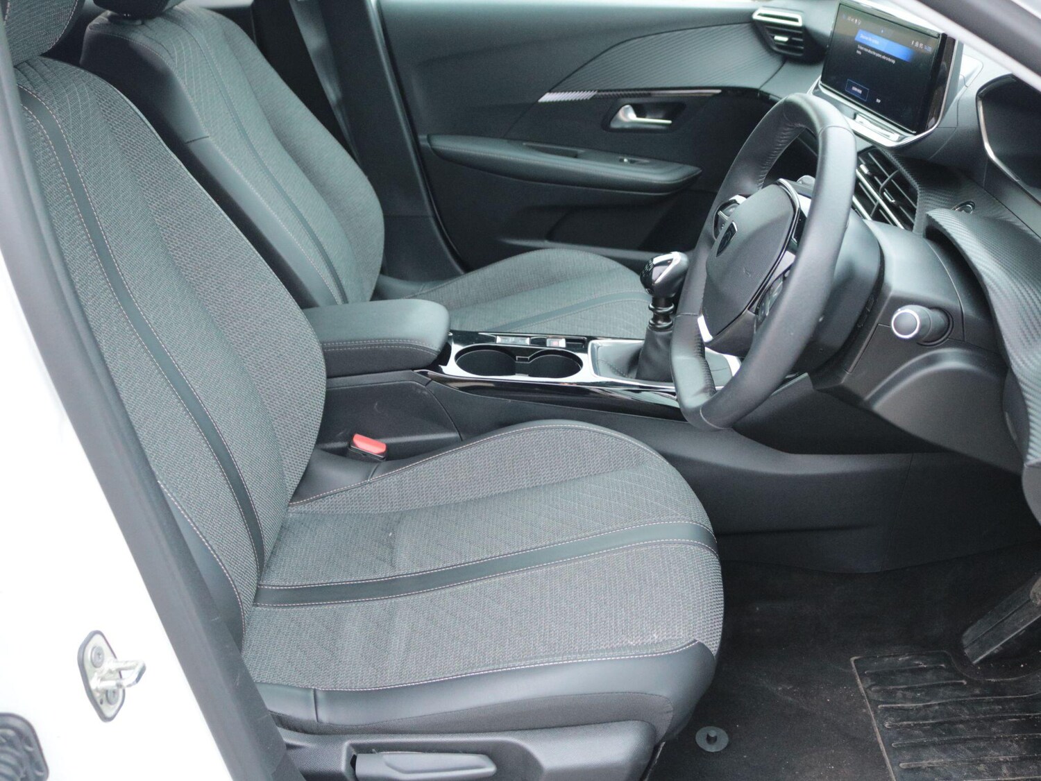 Used Peugeot 208 for sale - 77670517: Photo 13