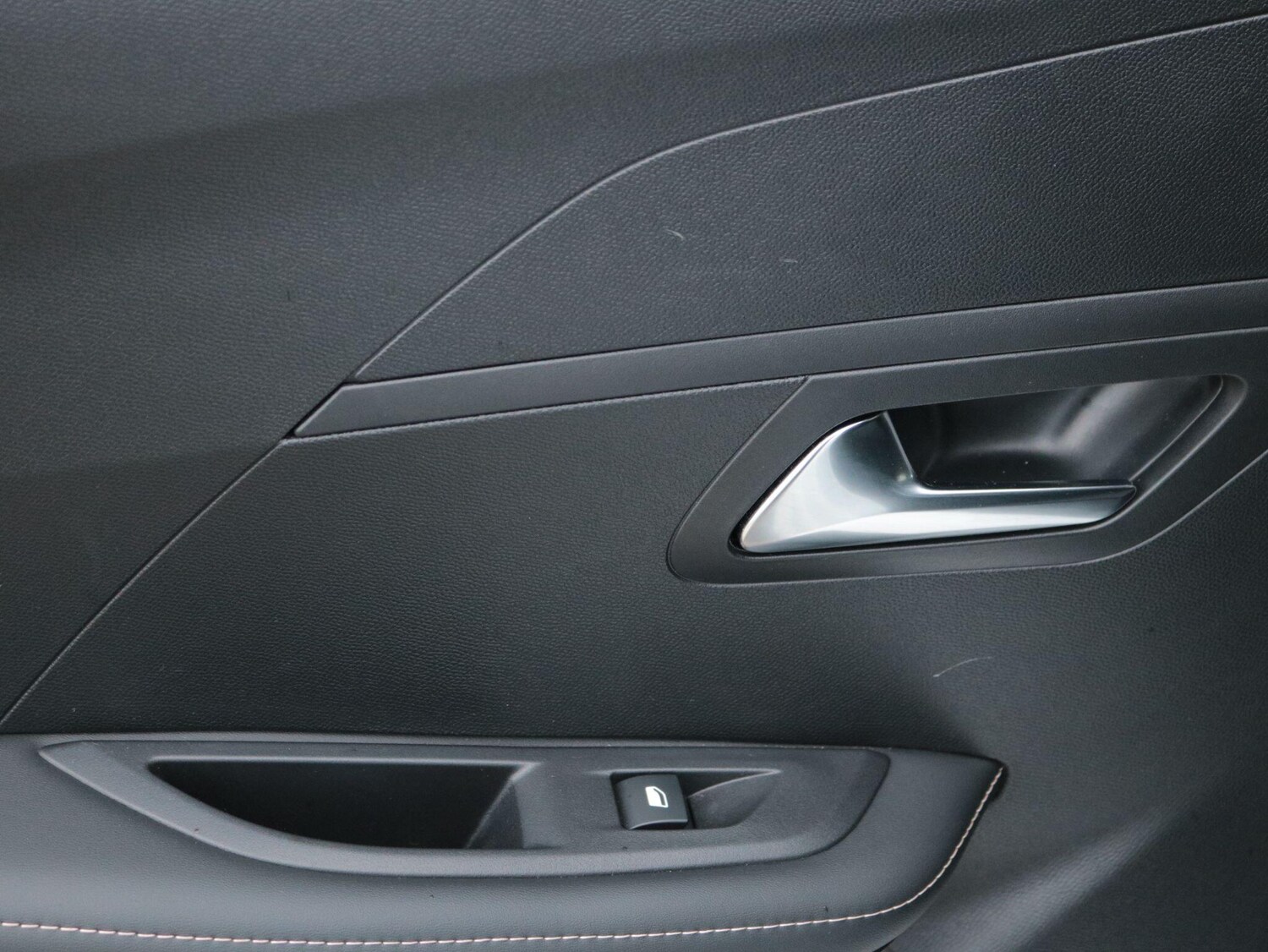 Used Peugeot 208 for sale - 77670517: Photo 25