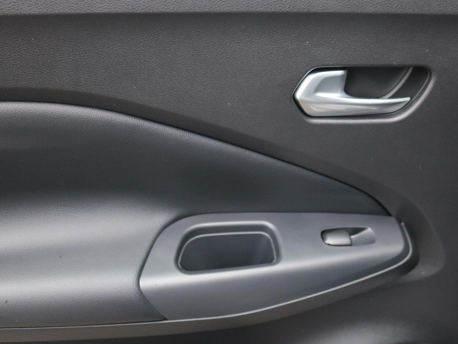 Used Nissan Juke for sale - 77909082: Photo 25