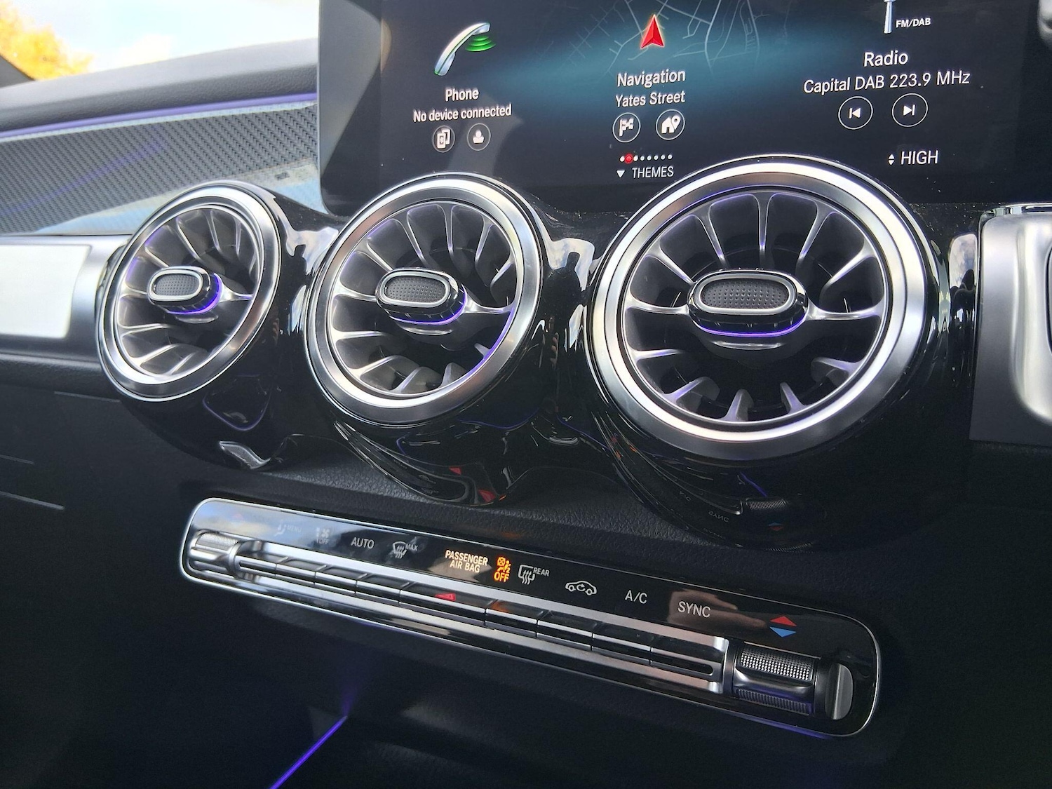 Used Mercedes-Benz GLB 2022 for sale - 76701055: Photo 17