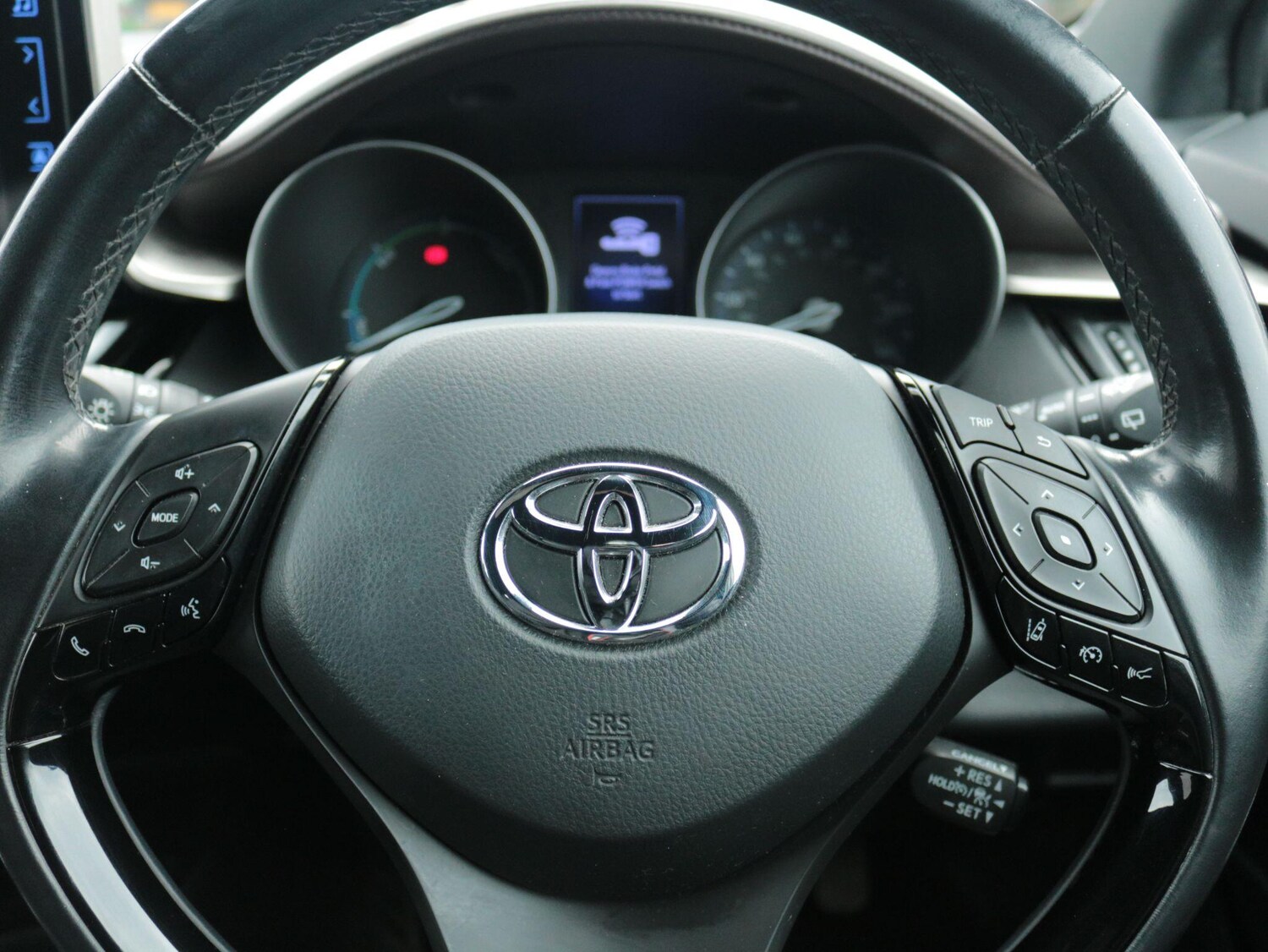 Used Toyota C-HR for sale - 77670758: Photo 17