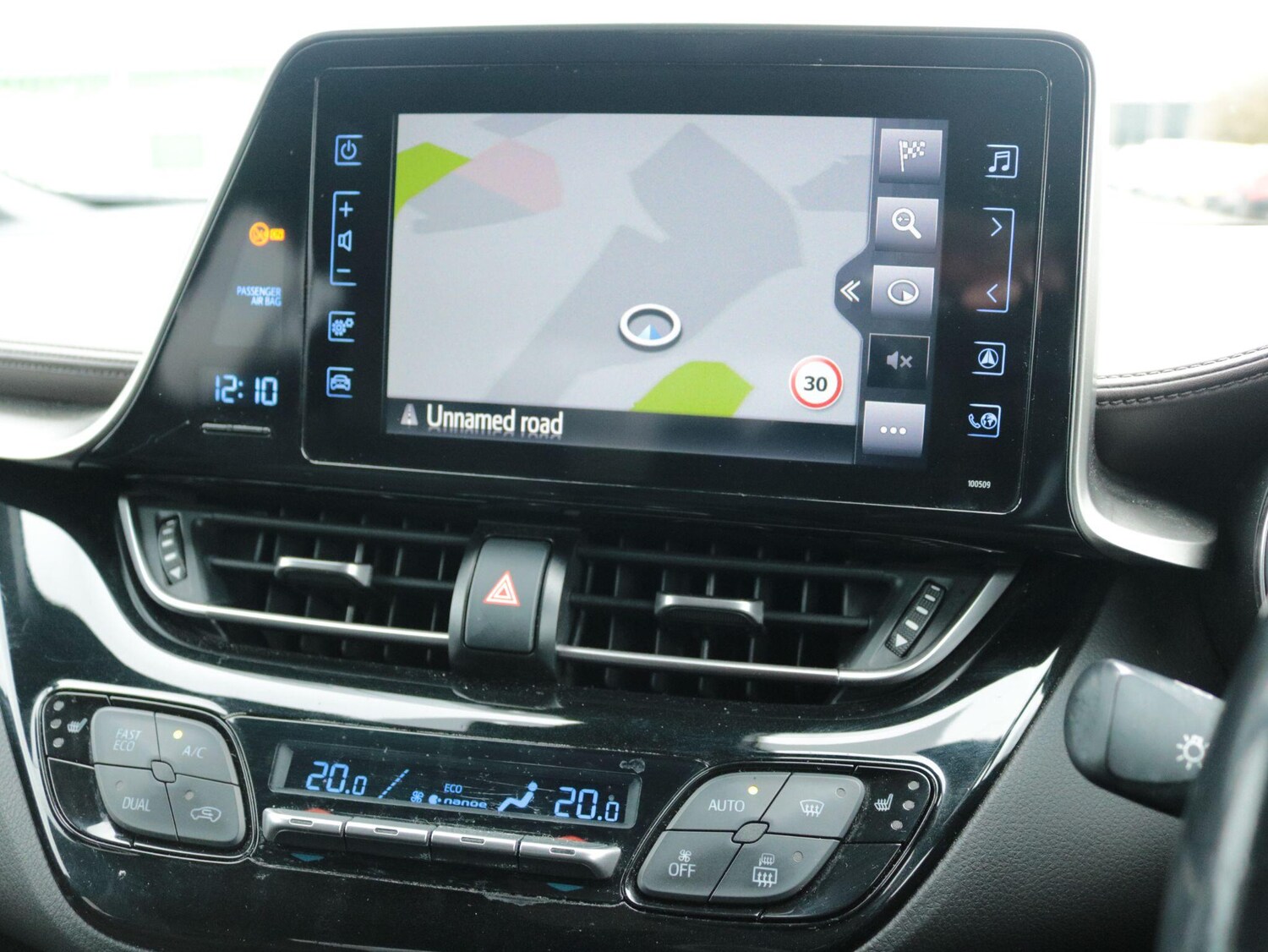 Used Toyota C-HR for sale - 77670758: Photo 20