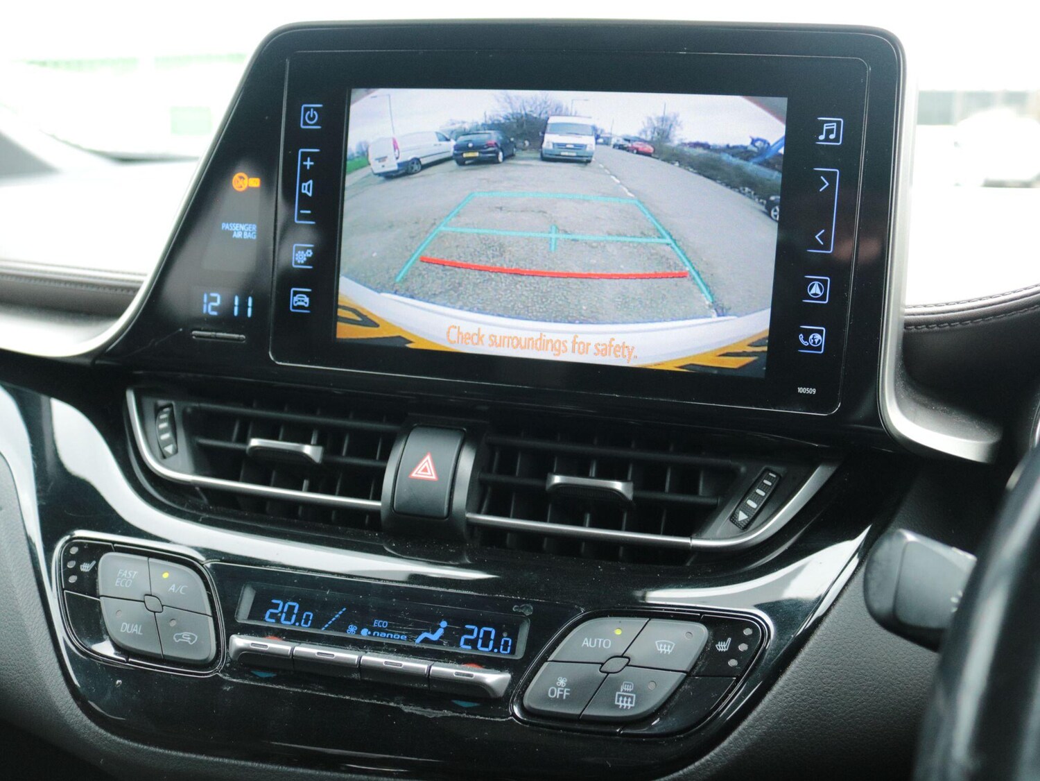 Used Toyota C-HR for sale - 77670758: Photo 21