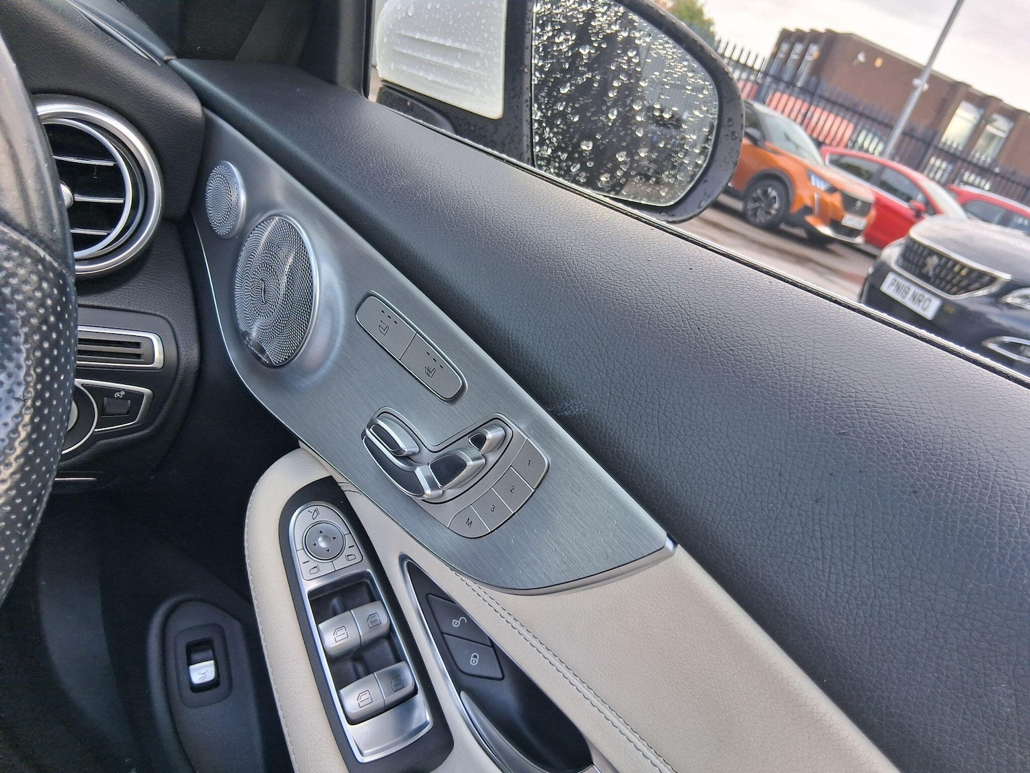 Used Mercedes-Benz C Class 2017 for sale - 76512255: Photo 20