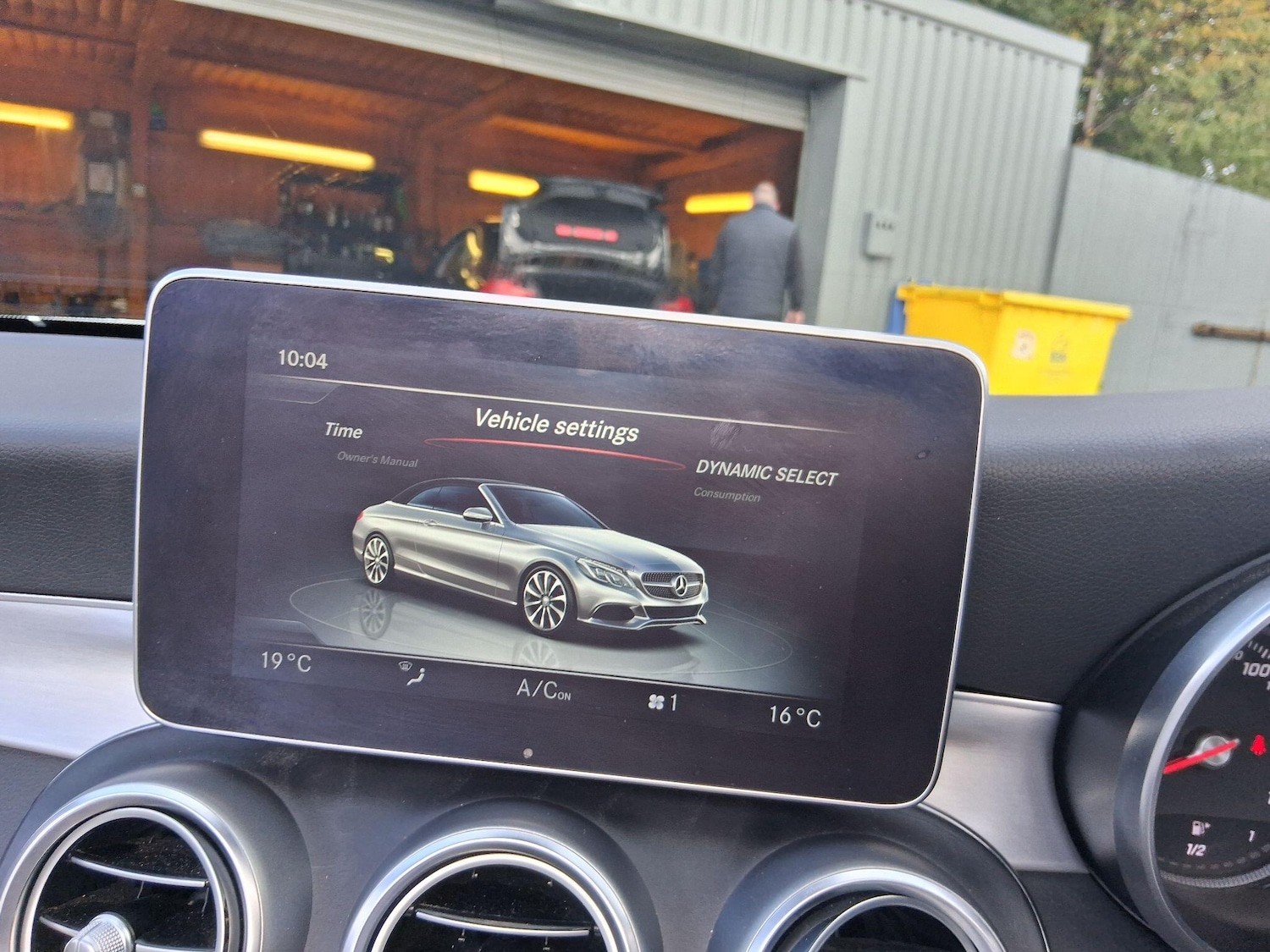 Used Mercedes-Benz C Class 2017 for sale - 76512255: Photo 24