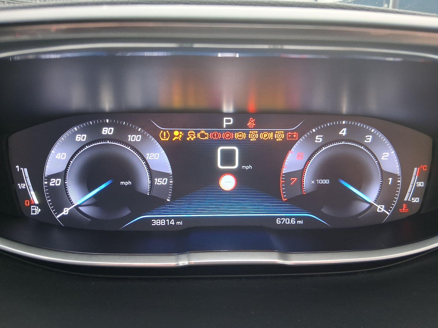 Used Peugeot 3008 2018 for sale - 76399265: Photo 12