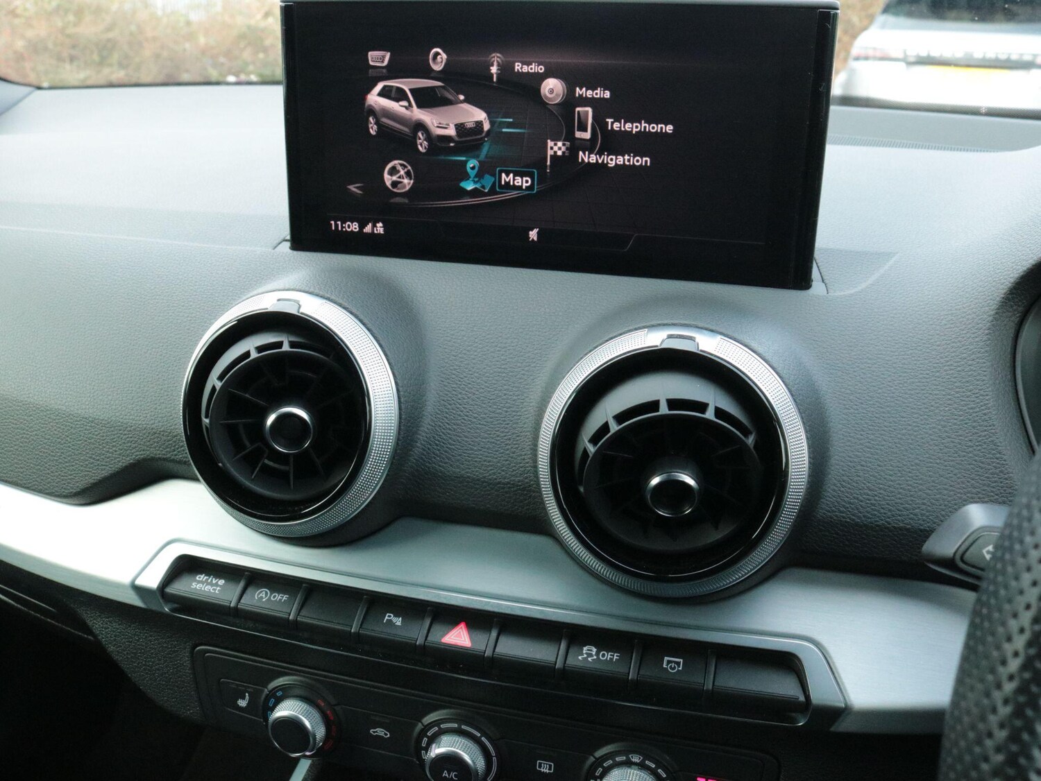 Used Audi Q2 for sale - 77538366: Photo 20