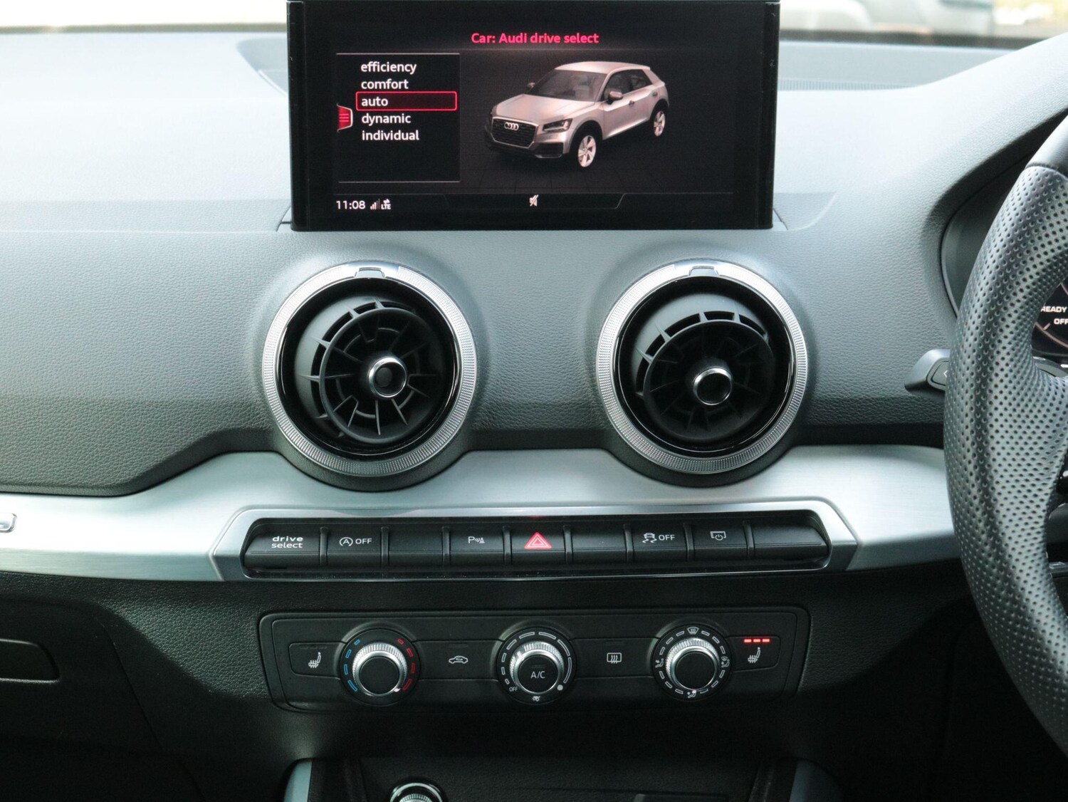 Used Audi Q2 for sale - 77538366: Photo 23