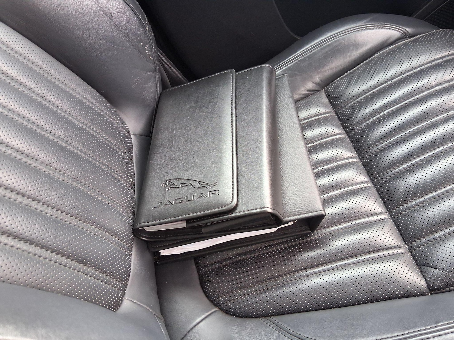 Used Jaguar F-Pace 2016 for sale - 76399011: Photo 13