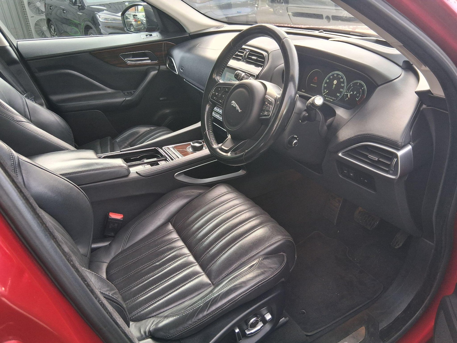 Used Jaguar F-Pace 2016 for sale - 76399011: Photo 14