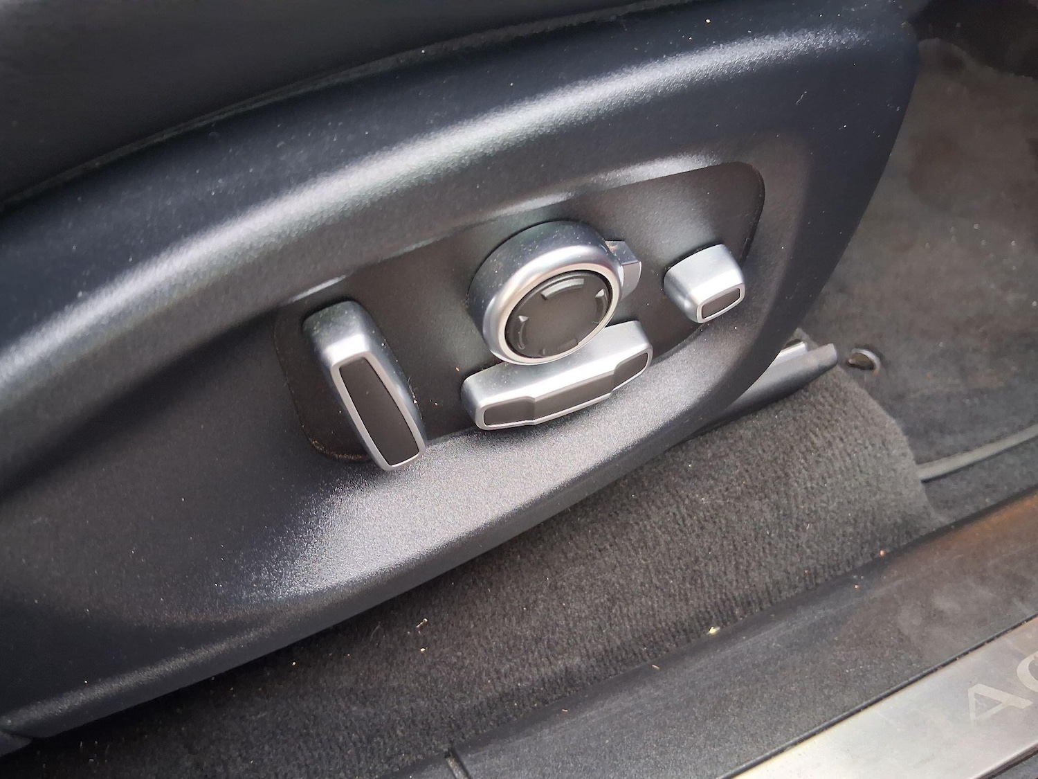 Used Jaguar F-Pace 2016 for sale - 76399011: Photo 17