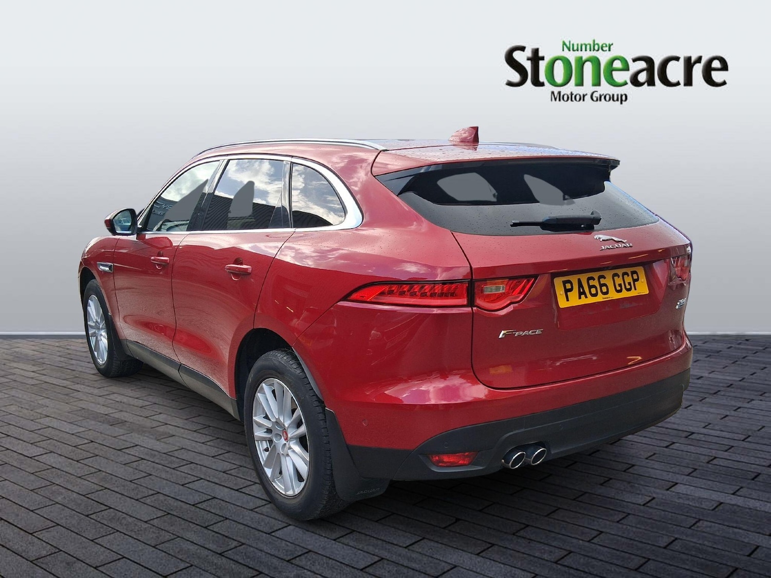 Used Jaguar F-Pace 2016 for sale - 76399011: Photo 5