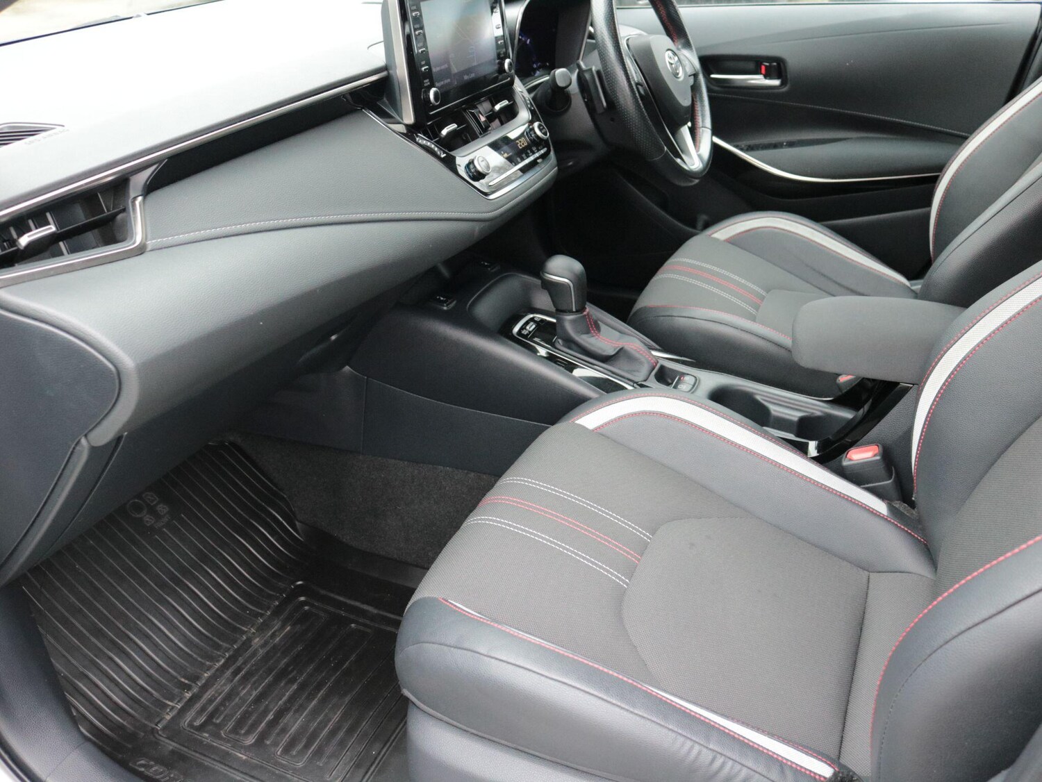 Used Toyota Corolla for sale - 77807624: Photo 16