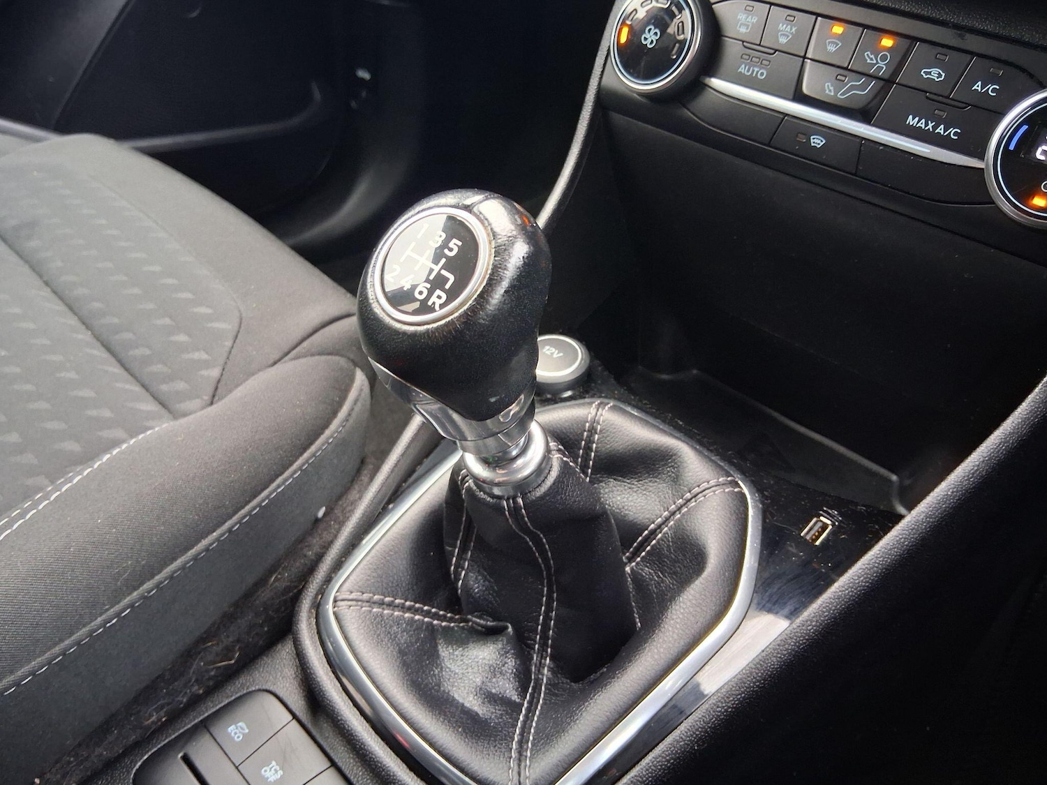 Used Ford Fiesta 2017 for sale - 77254562: Photo 18