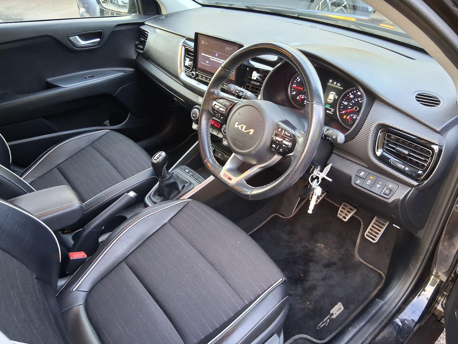 Used Kia Stonic 2022 for sale - 77039996: Photo 12