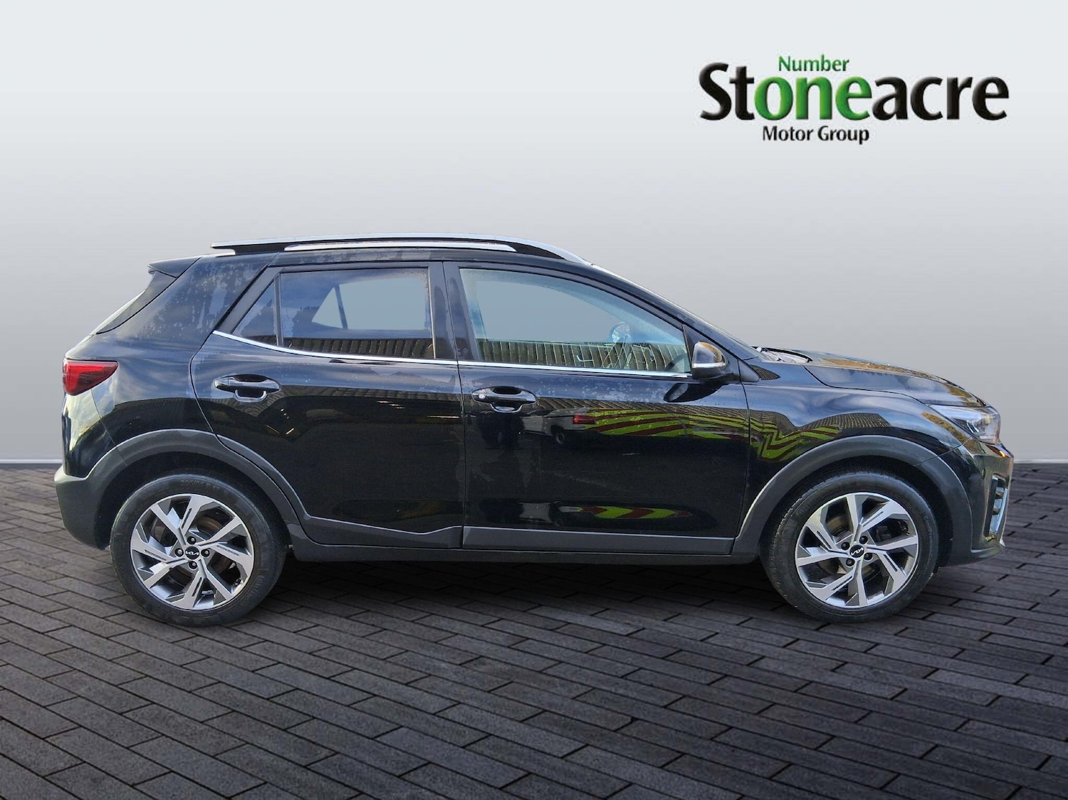Used Kia Stonic 2022 for sale - 77039996: Photo 2