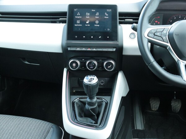 Used Renault Clio 2023 for sale - 75377902: Photo 20