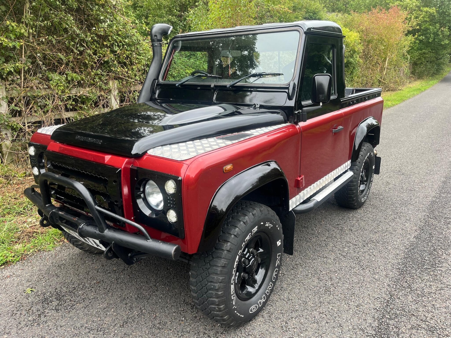 Used Land Rover Defender 90 2011 for sale - 75990440: Photo 11