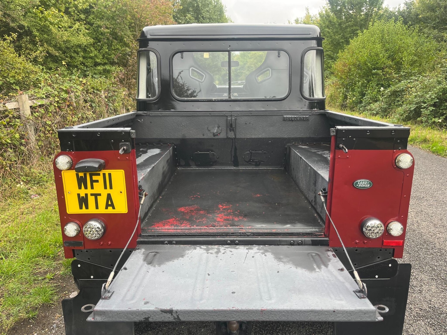 Used Land Rover Defender 90 2011 for sale - 75990440: Photo 17