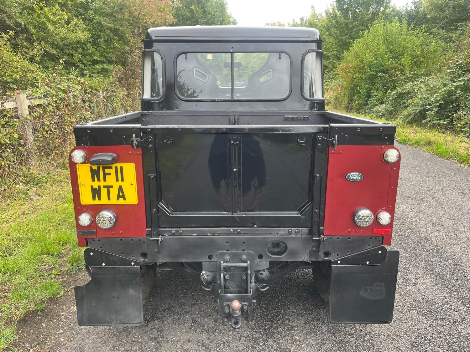 Used Land Rover Defender 90 2011 for sale - 75990440: Photo 8