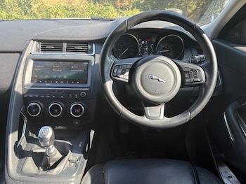 Used Jaguar E-Pace 2018 for sale - 79533384: Photo