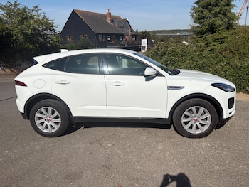 Used Jaguar E-Pace 2018 for sale - 79533384: Photo