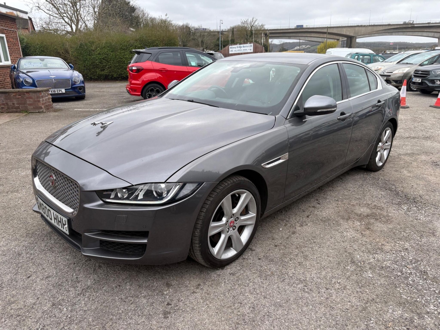 Used Jaguar XE 2016 for sale - 77853605: Photo 9