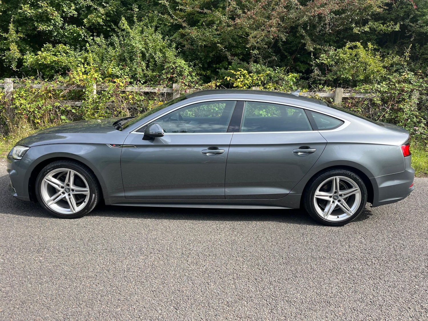 Used Audi A5 2017 for sale - 76988877: Photo 11