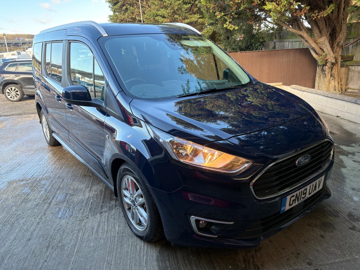 Used Ford Grand Tourneo Connect 2019 for sale - 77559322: Photo 1