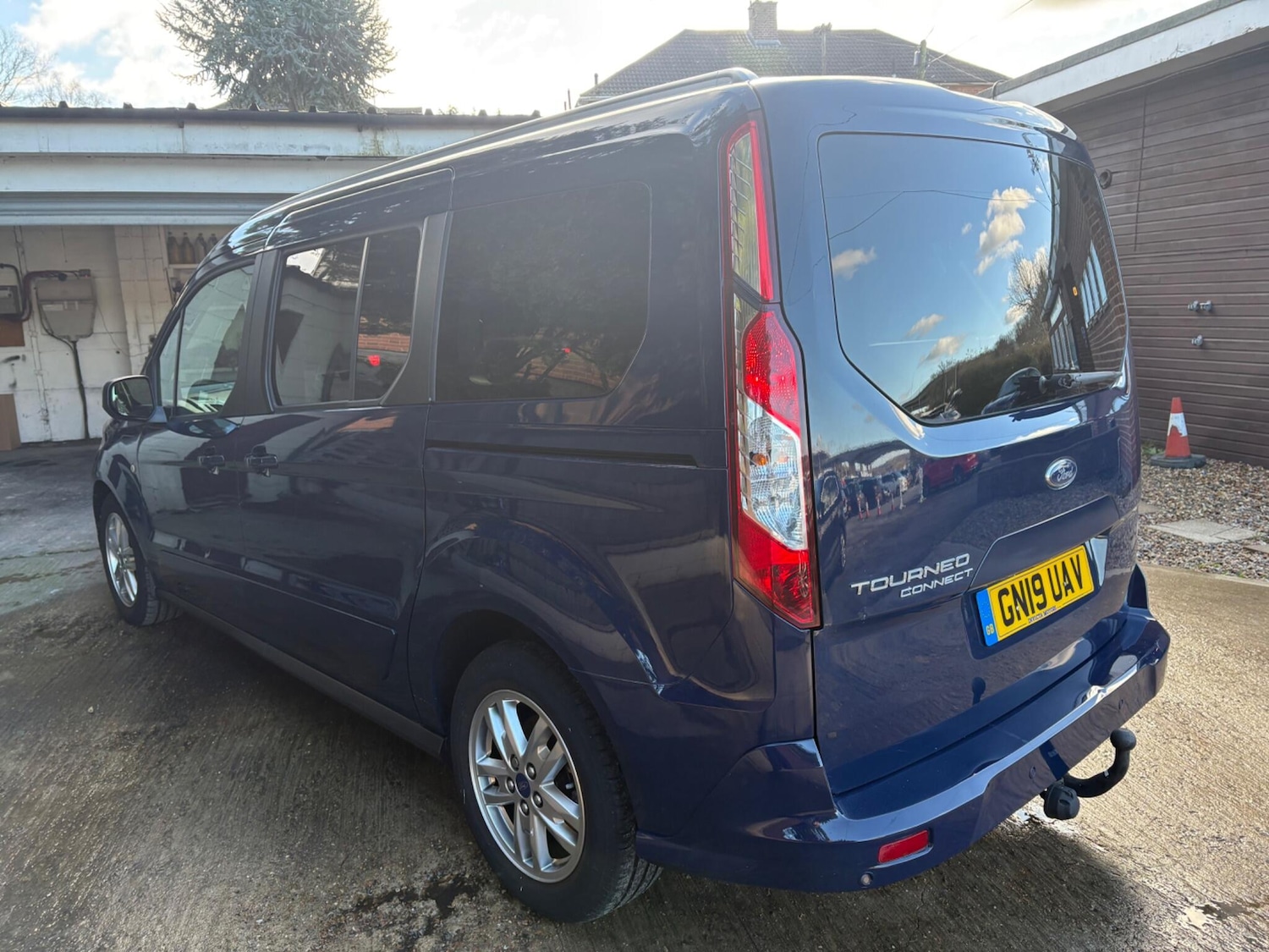 Used Ford Grand Tourneo Connect 2019 for sale - 77559322: Photo 10