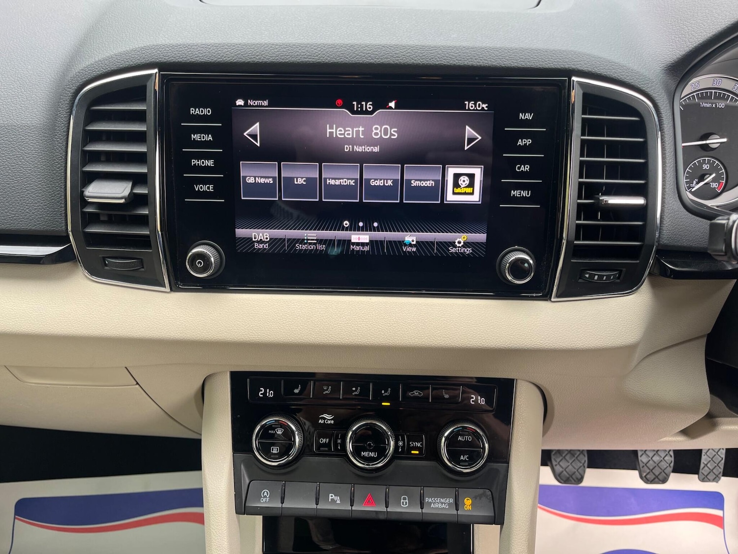 Used Skoda Karoq 2019 for sale - 76306645: Photo 15