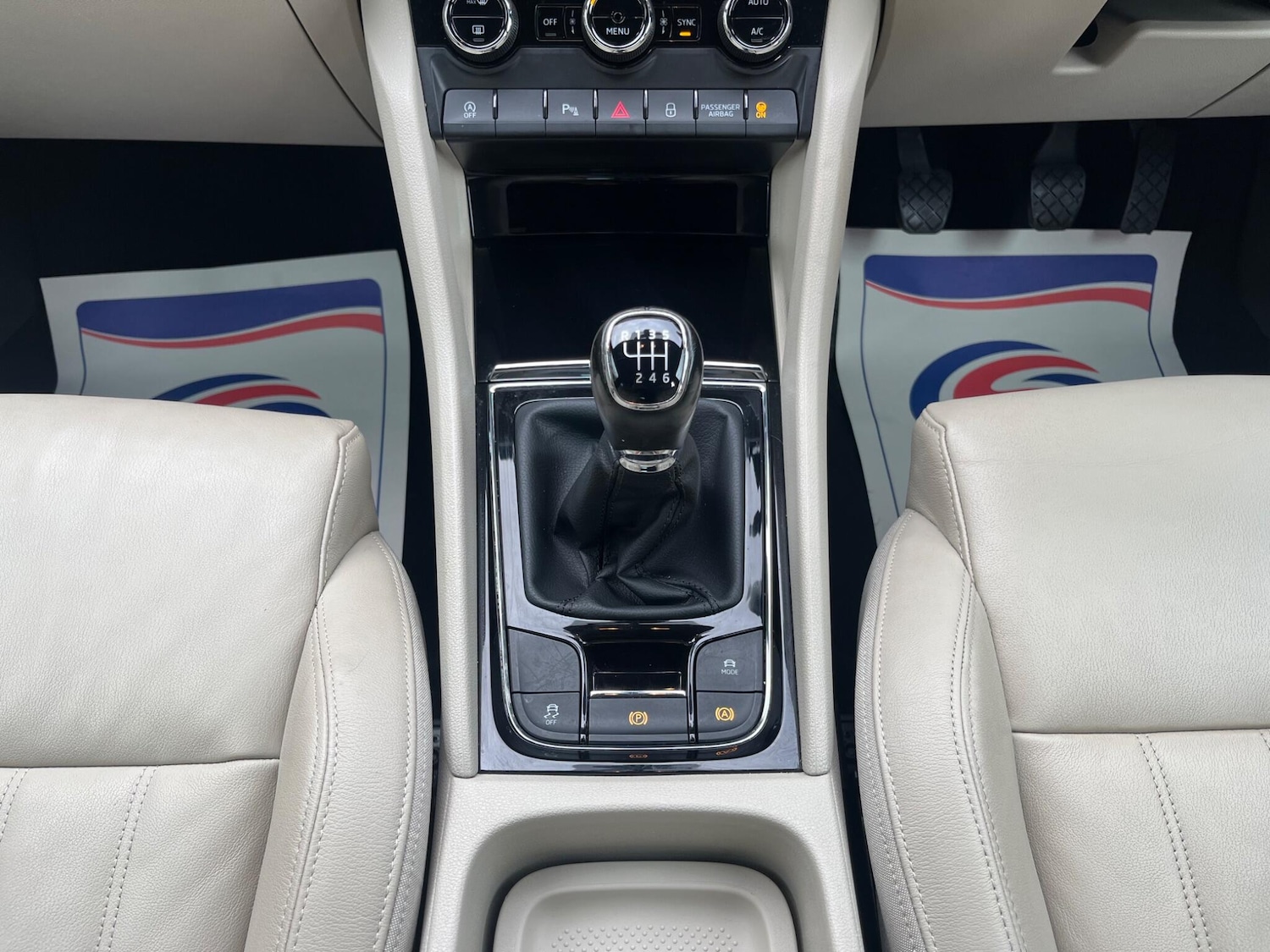 Used Skoda Karoq 2019 for sale - 76306645: Photo 16