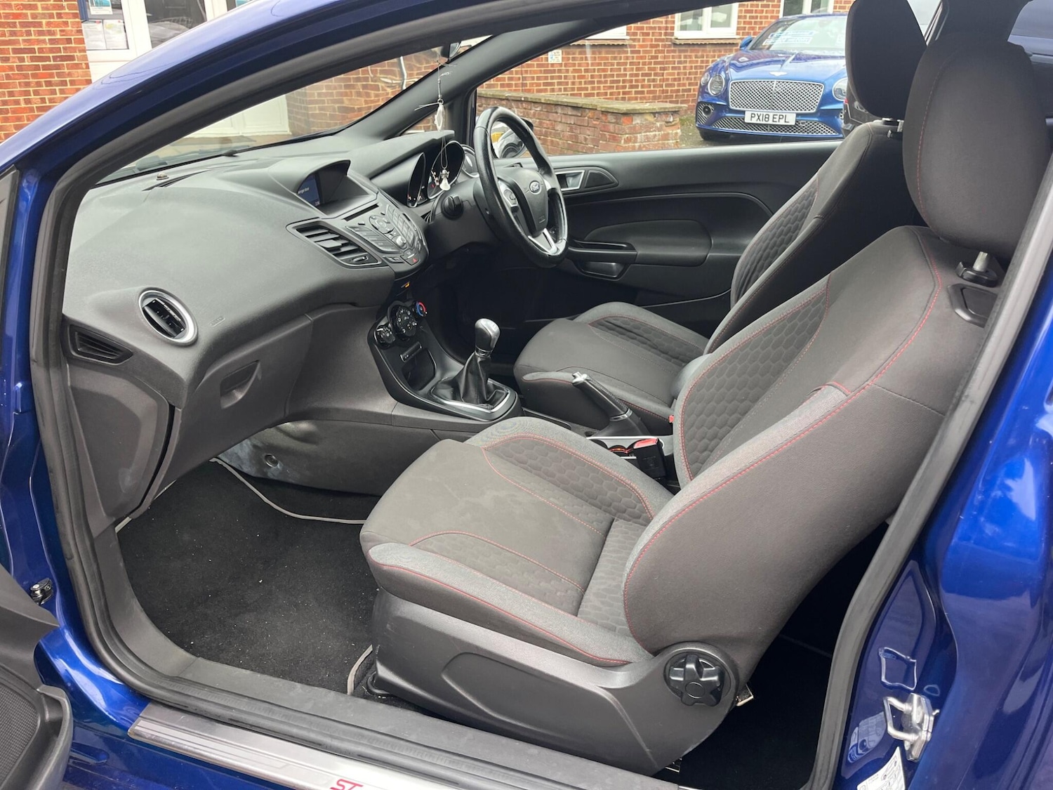 Used Ford Fiesta 2017 for sale - 77306175: Photo 11