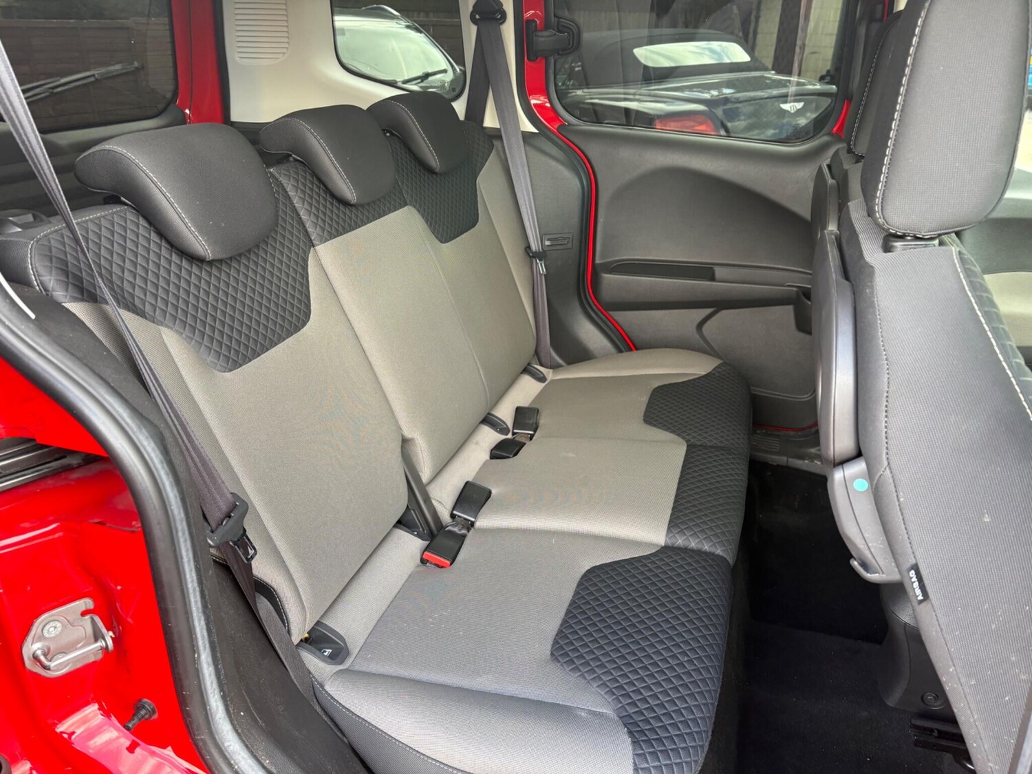 Used Ford Tourneo Courier 2019 for sale - 77839921: Photo 17