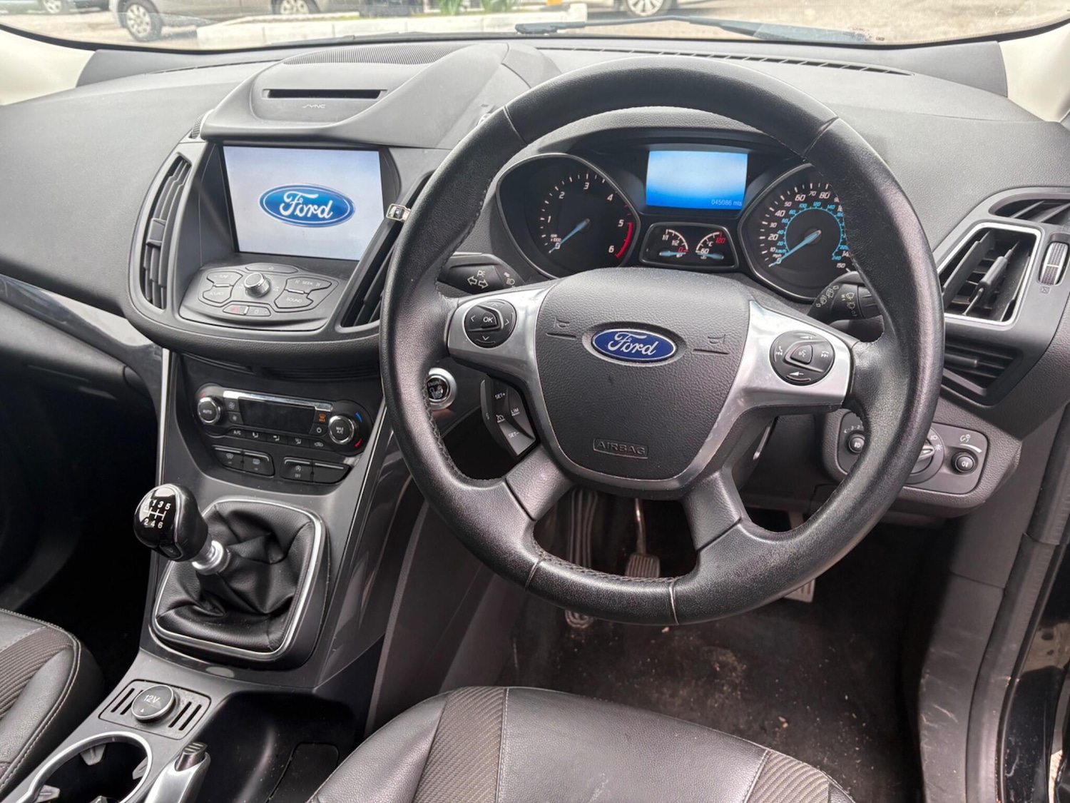 Used Ford Kuga 2016 for sale - 77783663: Photo 2