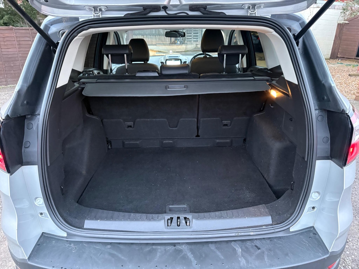 Used Ford Kuga 2018 for sale - 77386919: Photo 3