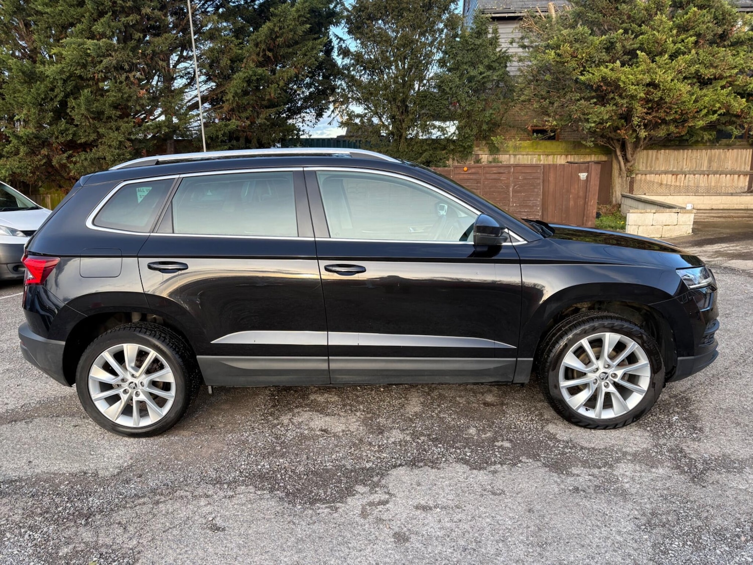 Used Skoda Karoq 2021 for sale - 77559222: Photo 3