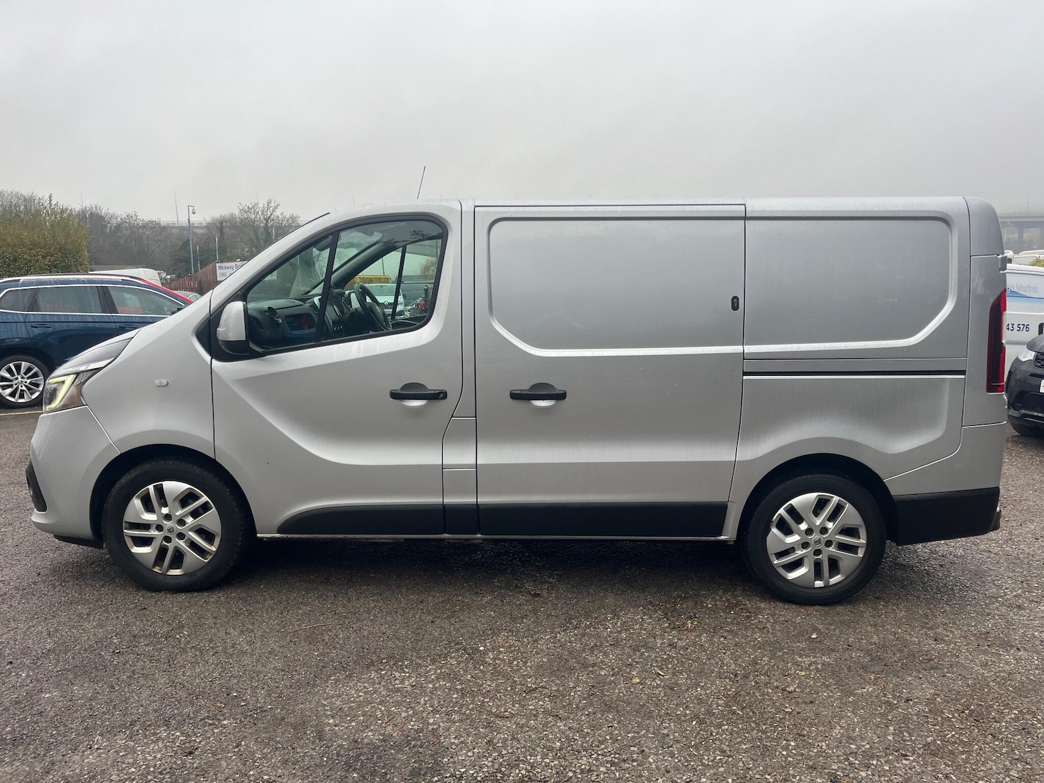 Used Renault Trafic 2020 for sale - 77143343: Photo 11