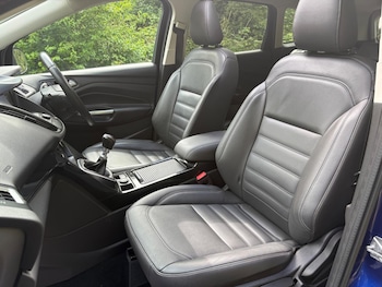 Used Ford Kuga 2017 for sale - 79075643: Photo