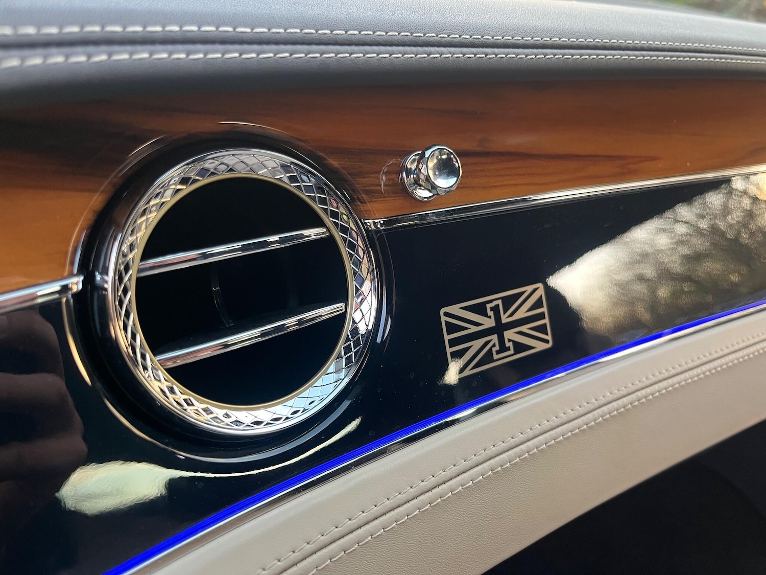 Used Bentley Continental 2022 for sale - 77015257: Photo 33