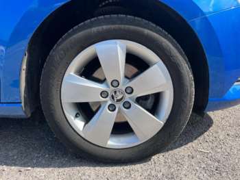 Used Skoda Fabia 2015 for sale - 75364369: Photo