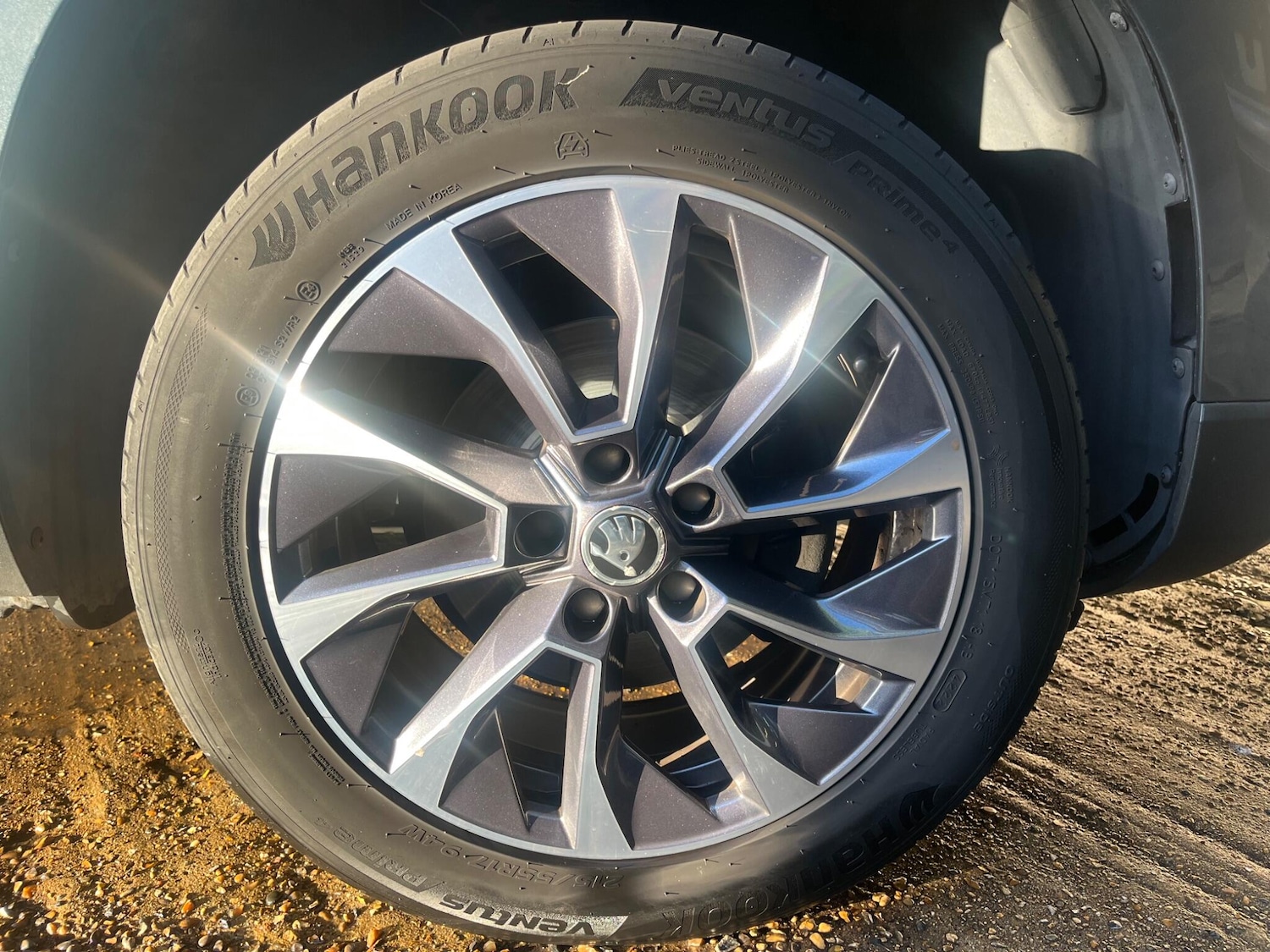 Used Skoda Karoq 2020 for sale - 76370826: Photo 3