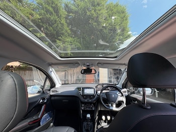Used Peugeot 2008 2019 for sale - 79373224: Photo