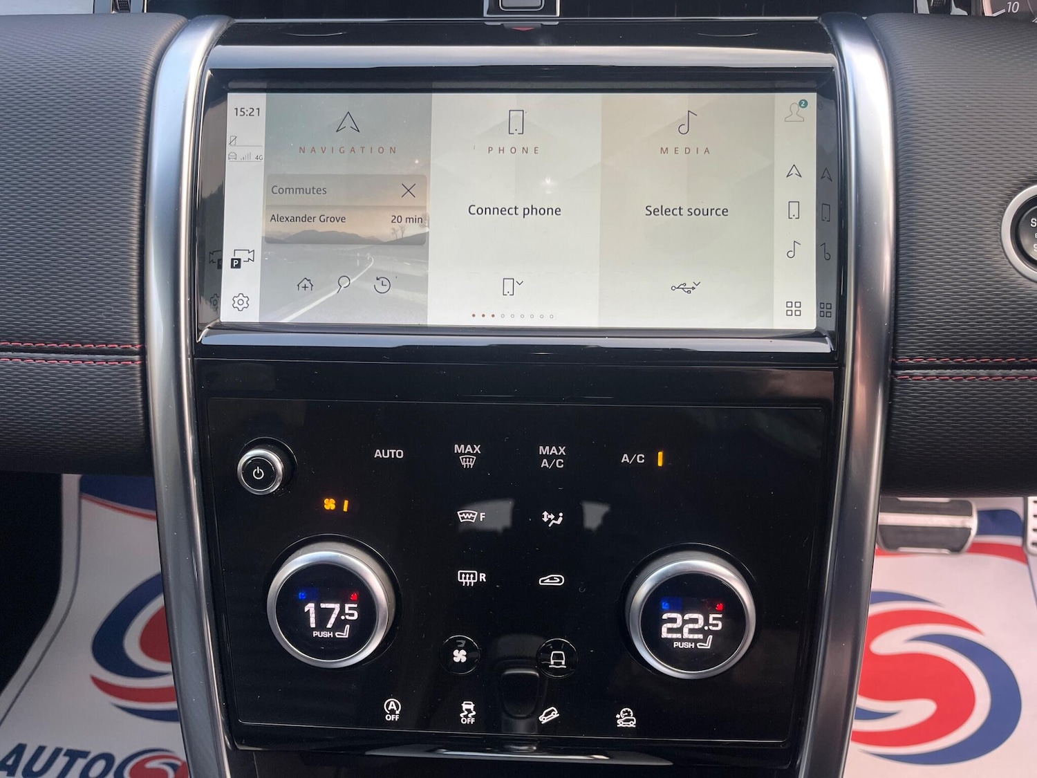 Used Land Rover Discovery Sport for sale - 77216044: Photo 17