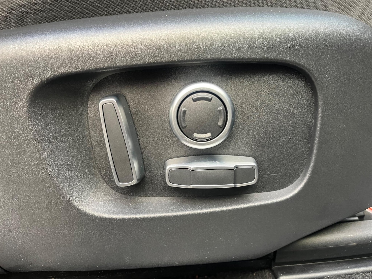 Used Land Rover Discovery Sport for sale - 77216044: Photo 23