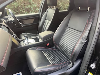 Used Land Rover Discovery Sport 2021 for sale - 77216044: Photo