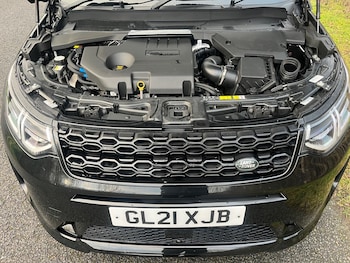 Used Land Rover Discovery Sport 2021 for sale - 77216044: Photo